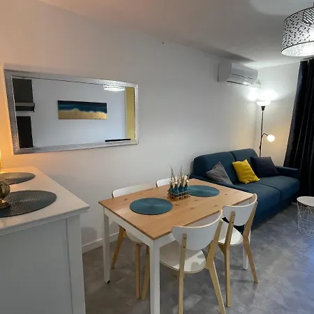 Apartment Confort Climatise Avec Wifi A 2mn A Pied De La *